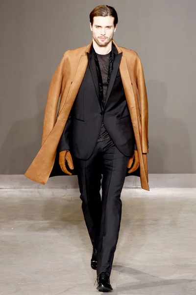 Look 51